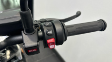 BMW R12 (24MY)